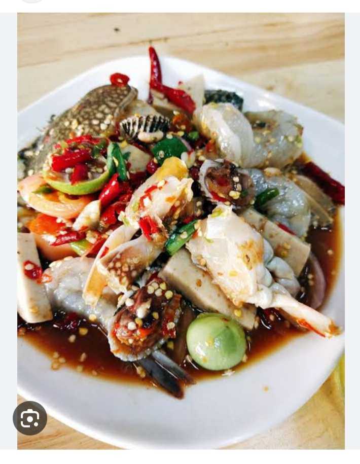 ตำทะเลรวม ร้านสถานี ตำ ยำ นัว