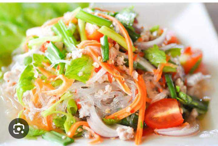 ยำวุ้นเส้น ร้านสถานี ตำ ยำ นัว