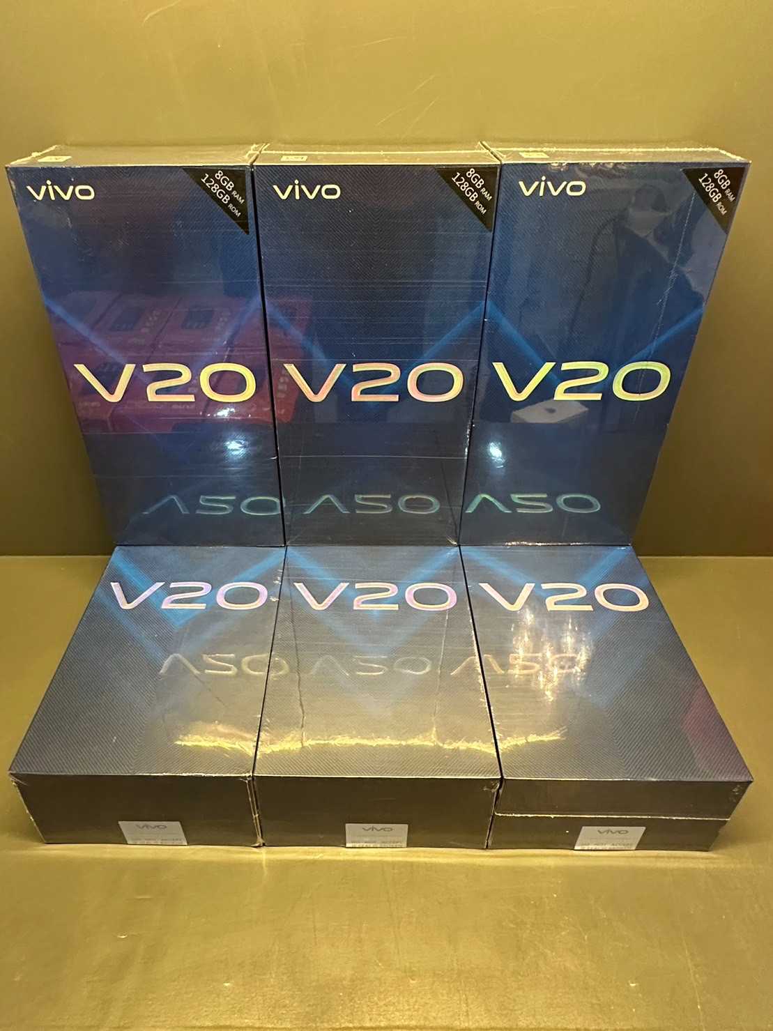 Vivo V20 (8/128) เครื่องศูนย์เคลียร์สต๊อก