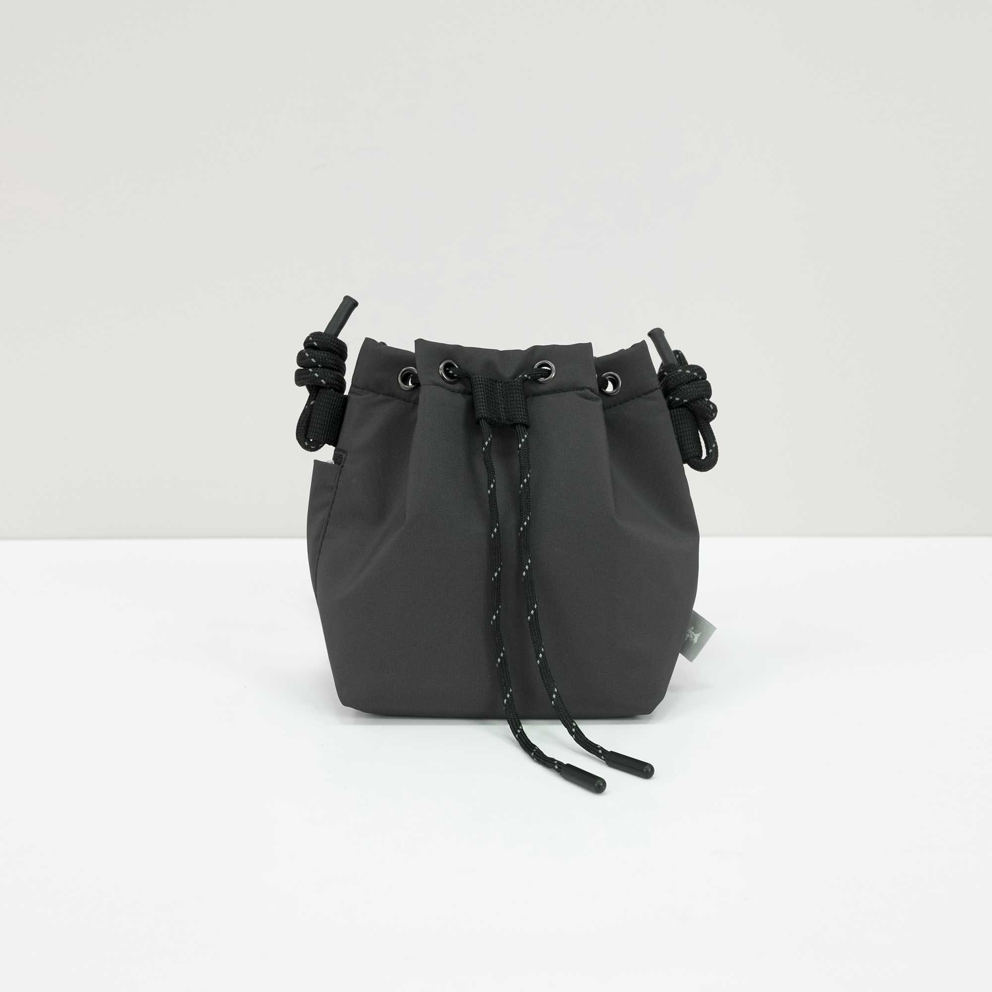 QueenCows Kids กระเป๋า Coni Cloud Waterproof Bucket (Drak Gray)