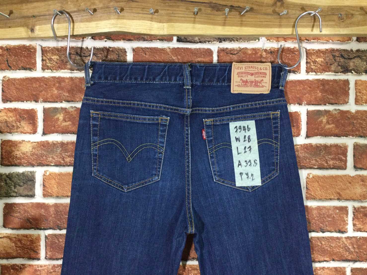 รหัส7946 Levi's  Made in Korea เลขกระดุม วัดจริง เอว28