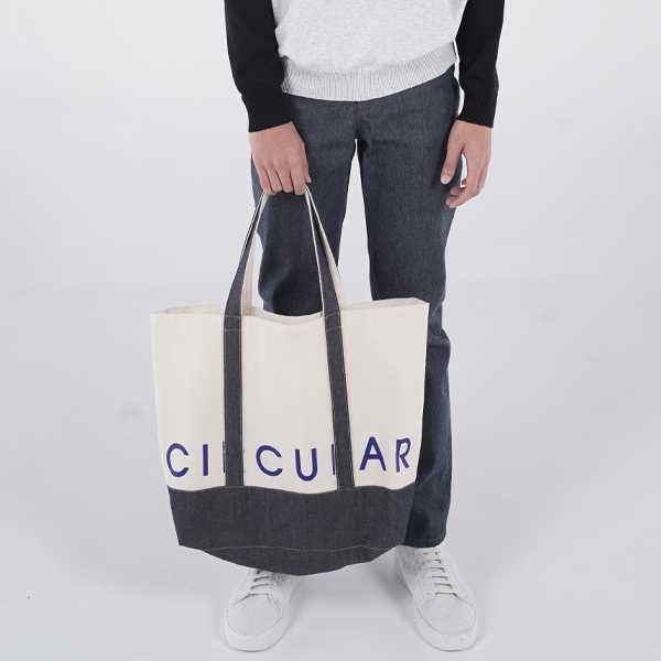 CIRCULAR TOTE BAG สกรีนลาย CIRCULAR