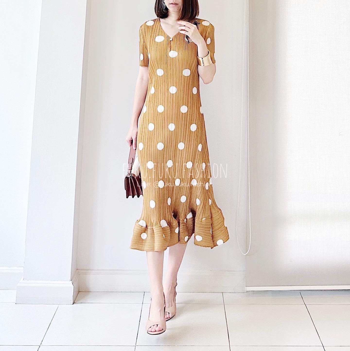 Polka Dot Pleat Dress