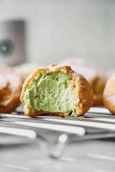 Forget Fat - Cream puff ชาเขียวมัทฉะ
