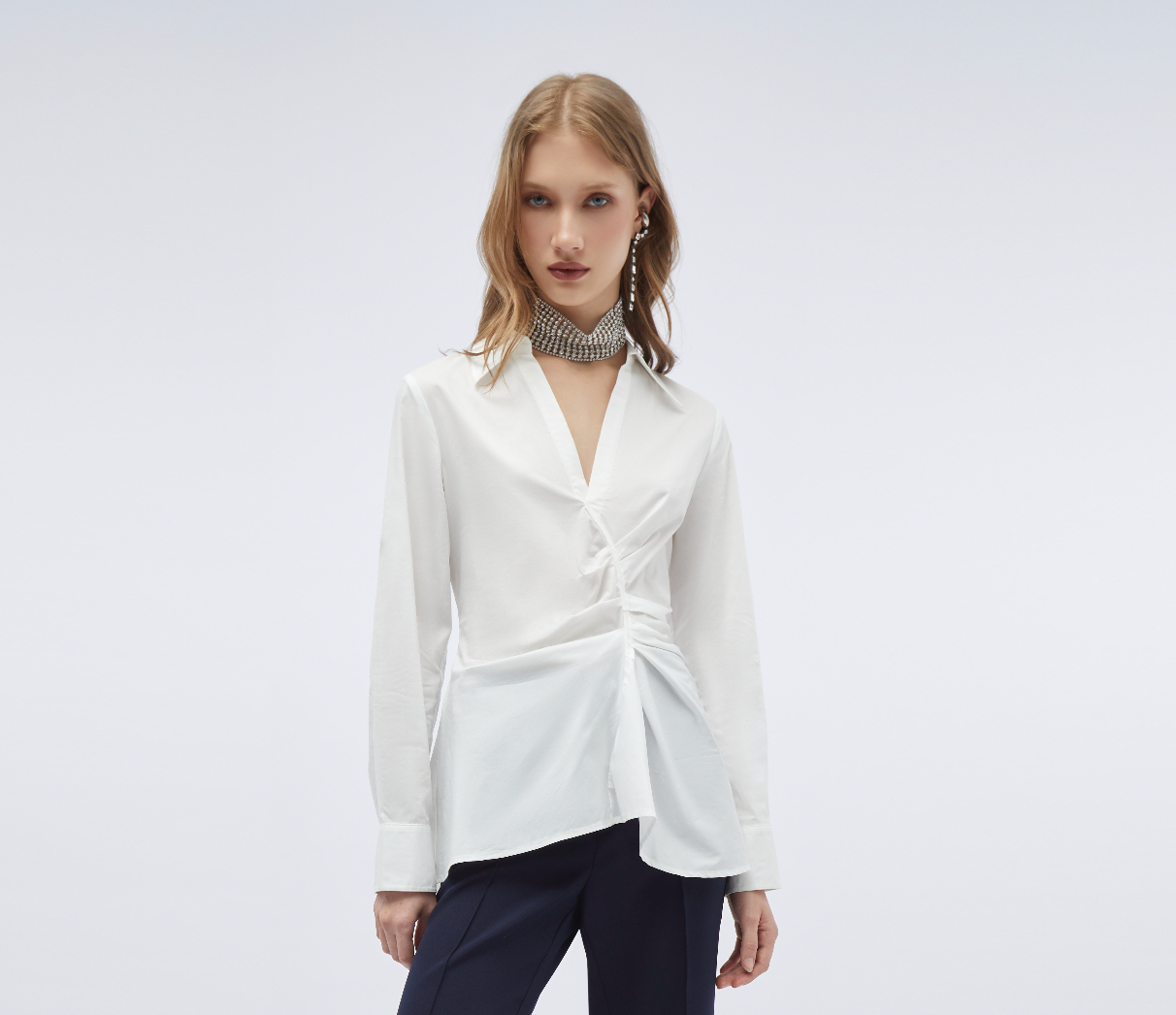 เสื้อเชิ้ตแขนยาวแต่งย่น | Long Sleeve Shirt with Twist Details | 06016