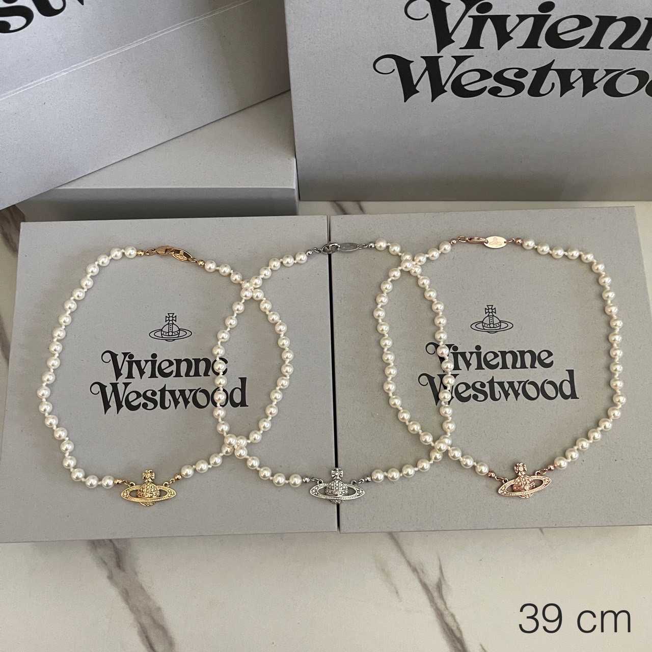 📌(ทักเชทก่อนสั่งซื้อ)   New vivienne westwood  Necklace 