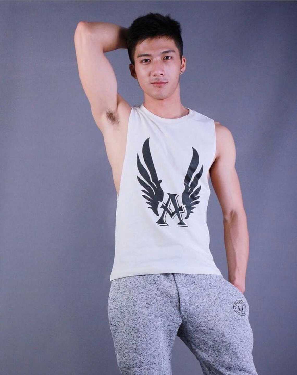 V201 เสื้อกล้าม  Awesome Sport