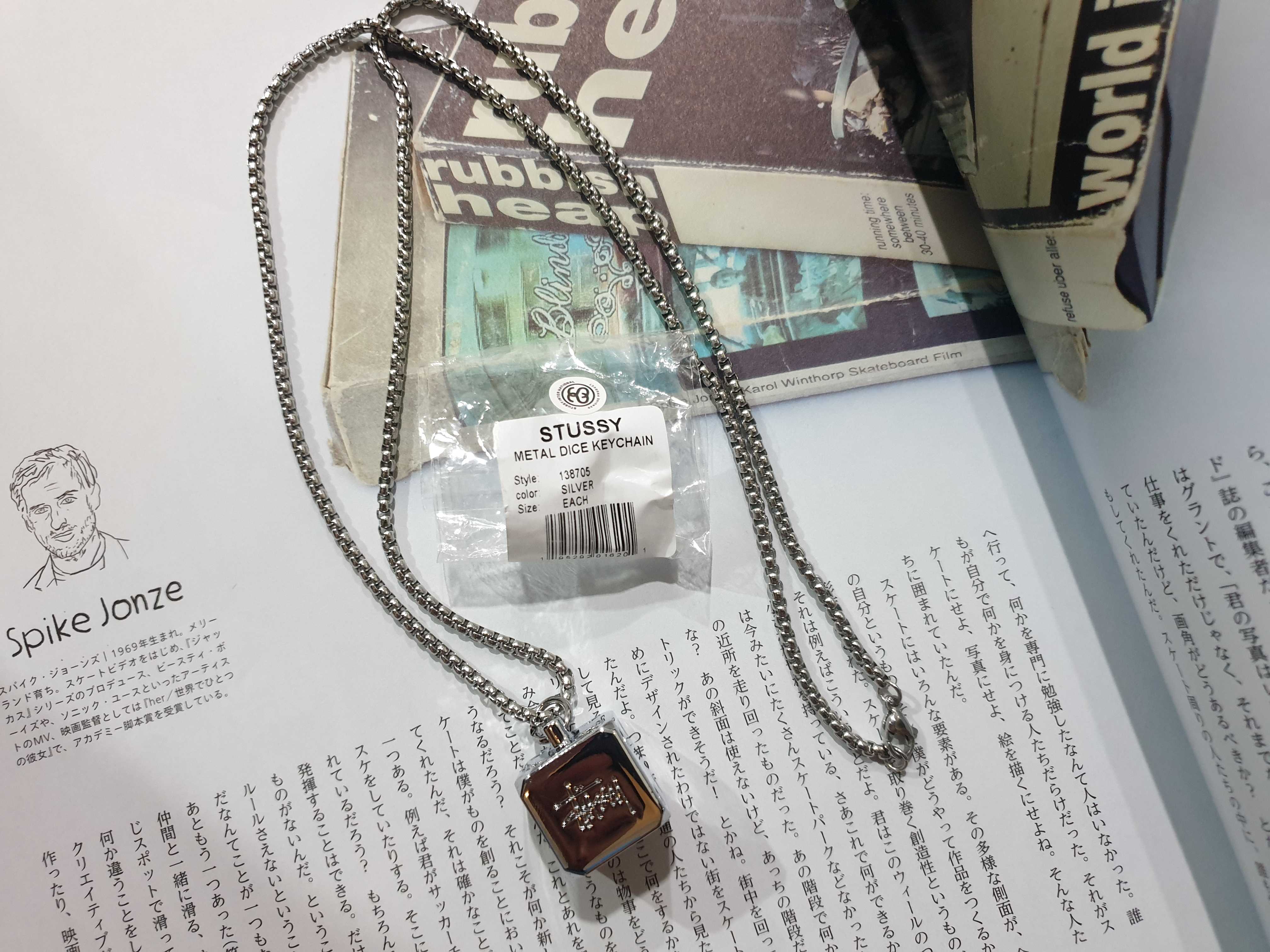 (สินค้าPREORDER15-20days) สร้อยคอ Stussy Dice necklace 