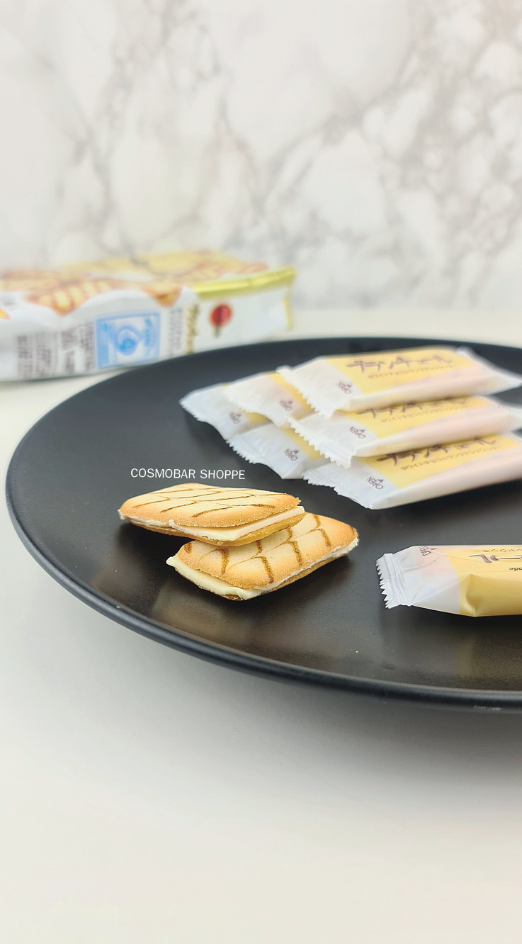 [หมดอายุ 03/24] อร่อยมาก! บิสกิต-สอดไส้-ไวท์ช็อกโกแลต! หวานกลมกล่อม 86g.