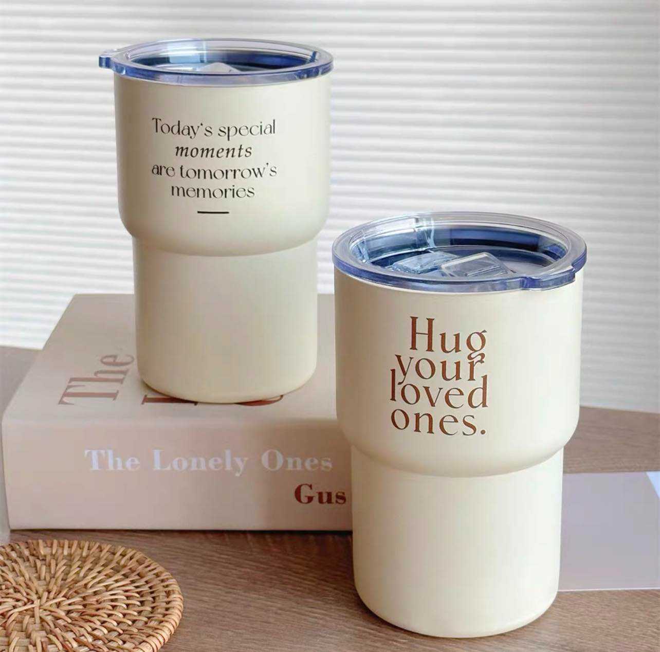 แก้วเก็บอุณหภูมิสีครีม Twinnies Decor