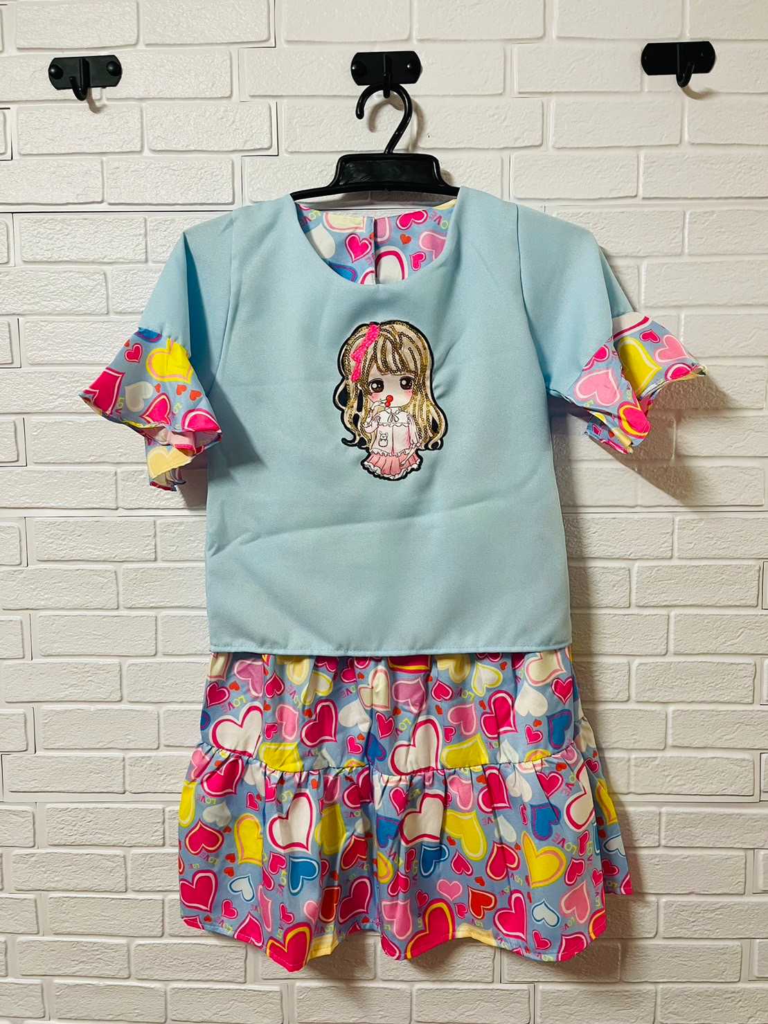 ชุดกระโปรง (เด็กโต)  กระโปรงลาย