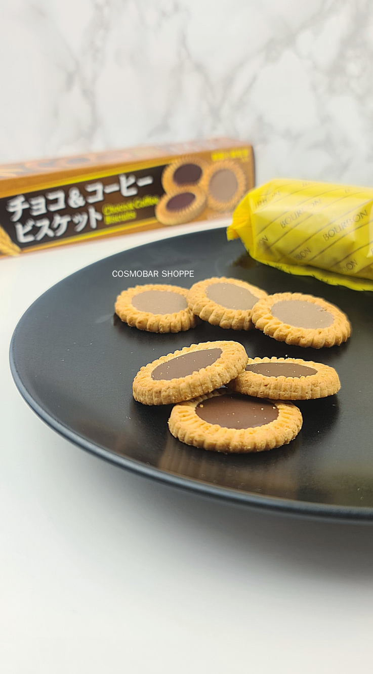 [หมดอายุ 04/24] อร่อยมาก! บิสกิต-หน้าครีมช็อกโกแลต-และครีมกาแฟ! 103g.