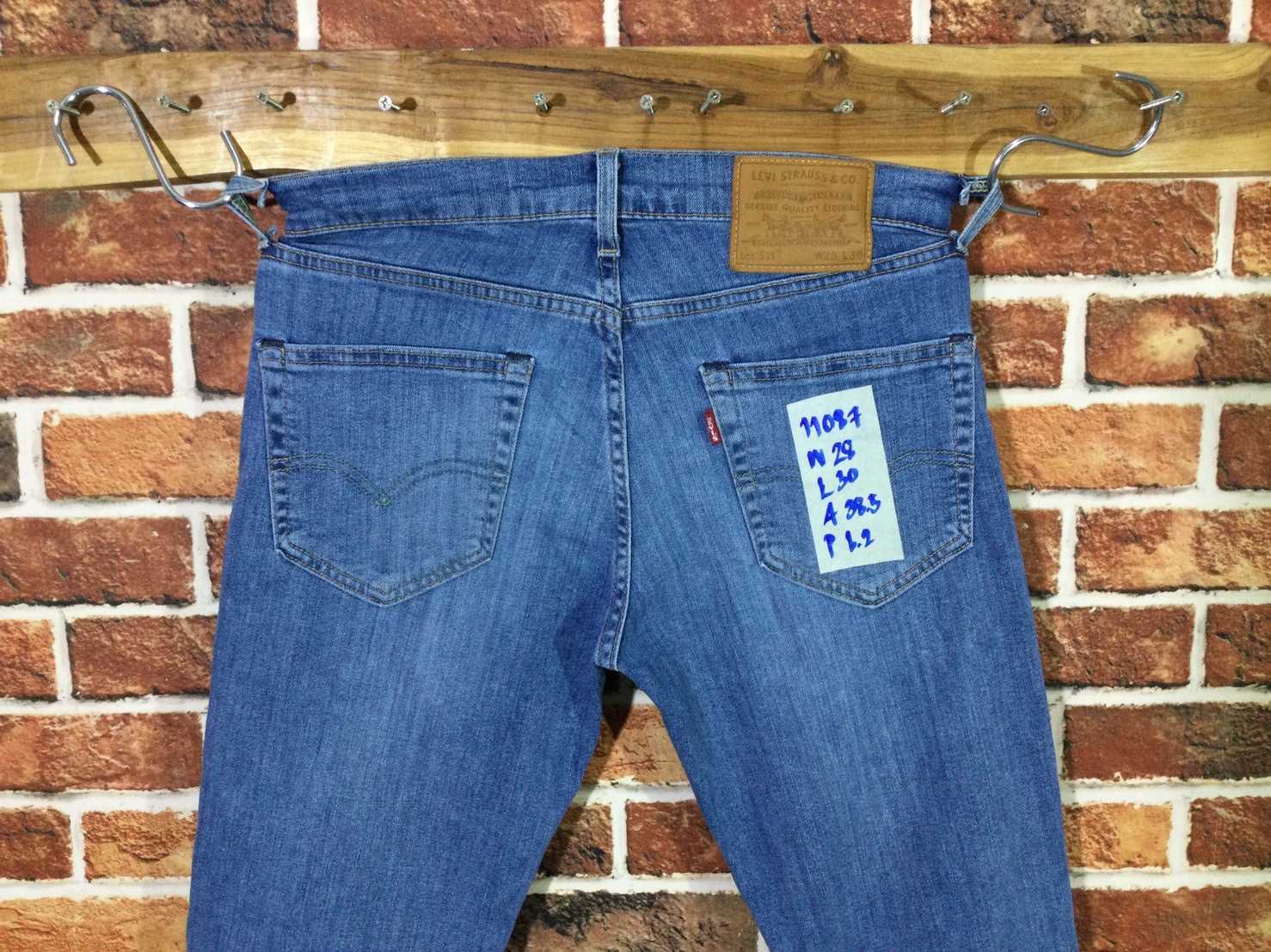รหัส11087 Levi's511 (ป้ายหนัง) BigE Levi's Premium Made in Poland เลขกระดุม273 วัดจริง เอว28