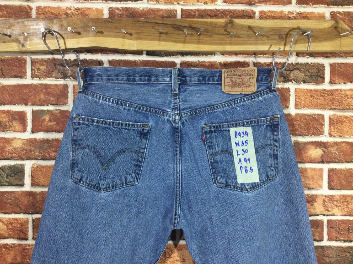 รหัส8734 Levi's501  Made inHaiti เลขกระดุม347 วัดจริง เอว35