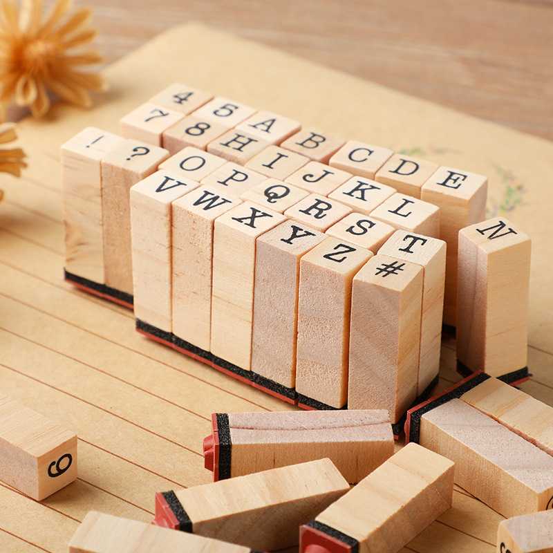 ตรายางอักษร A-Z และตัวเลข