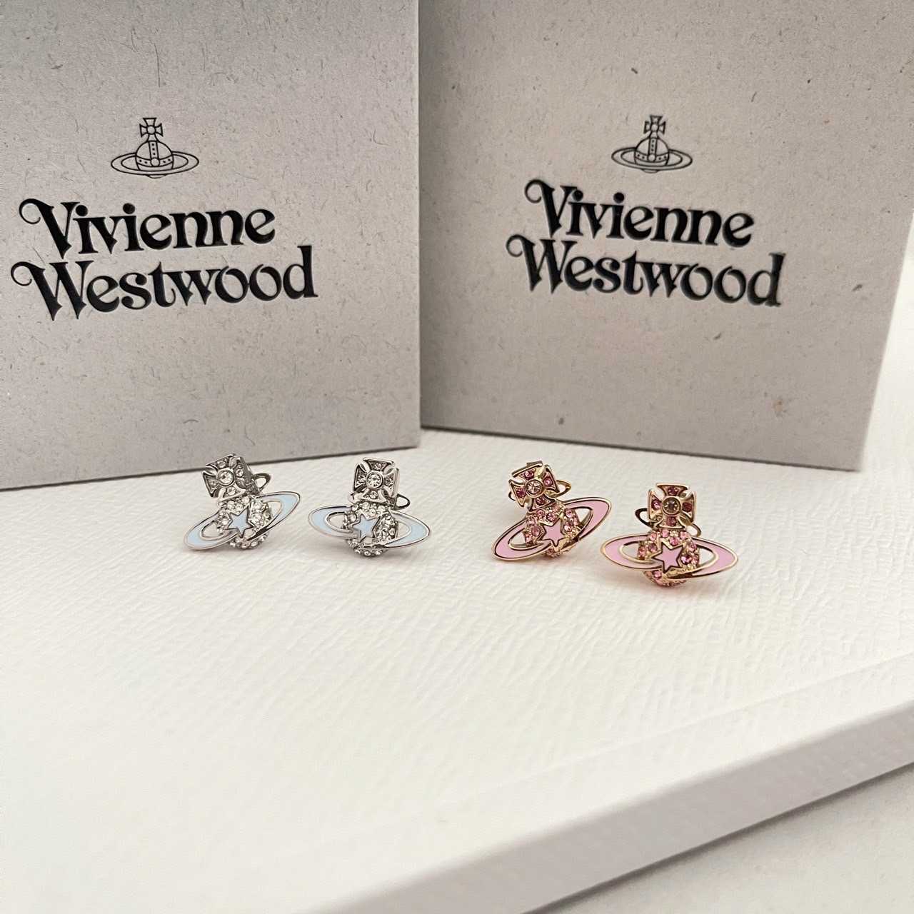 New Vivienne EARRINGS  📌(ทักเชทก่อนสั่งซื้อ)​