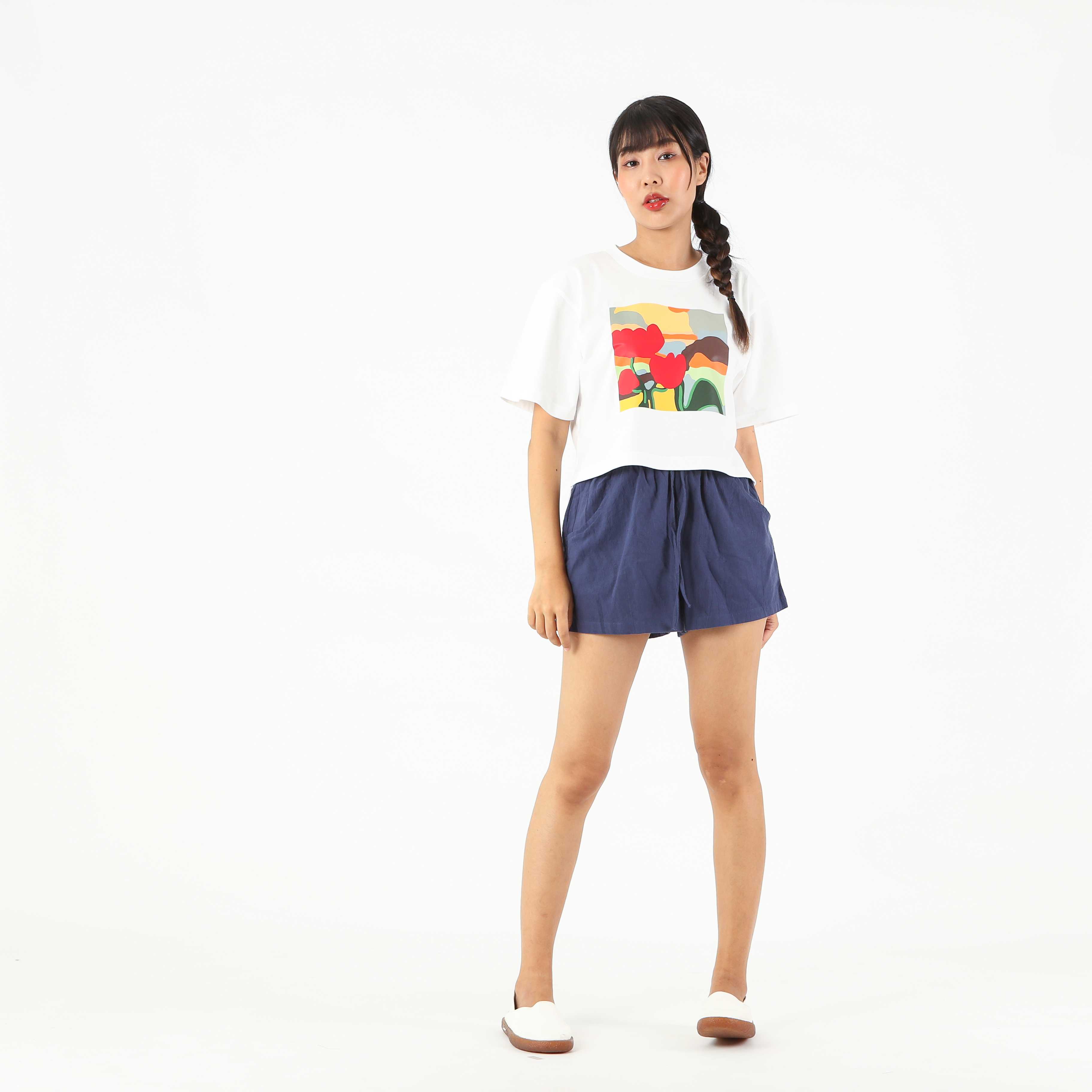 (Pre-order) T-Shirt สีขาวคอกลม ปริ้นสกรีน