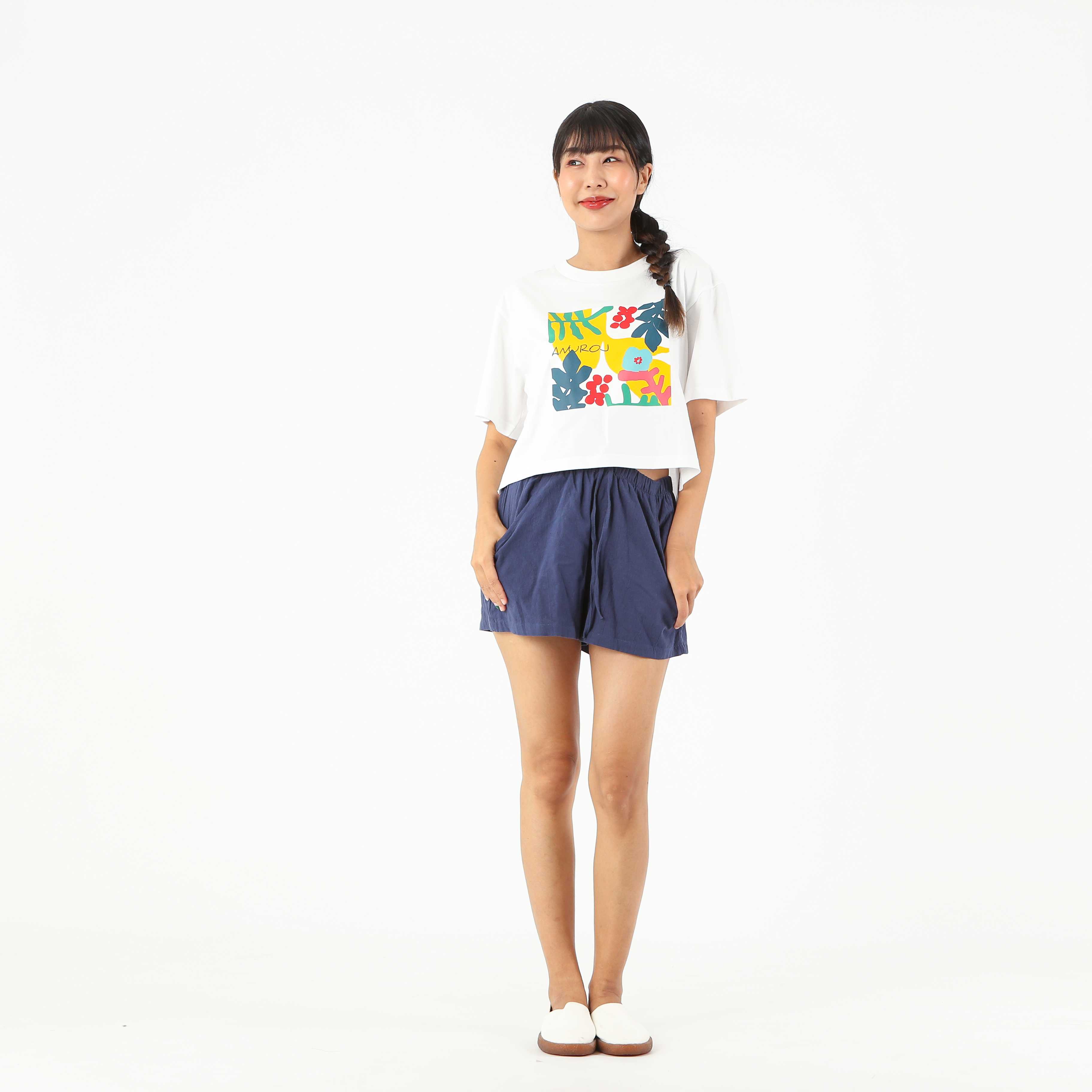 (Pre-order) T-Shirt สีขาวคอกลม ปริ้นสกรีน