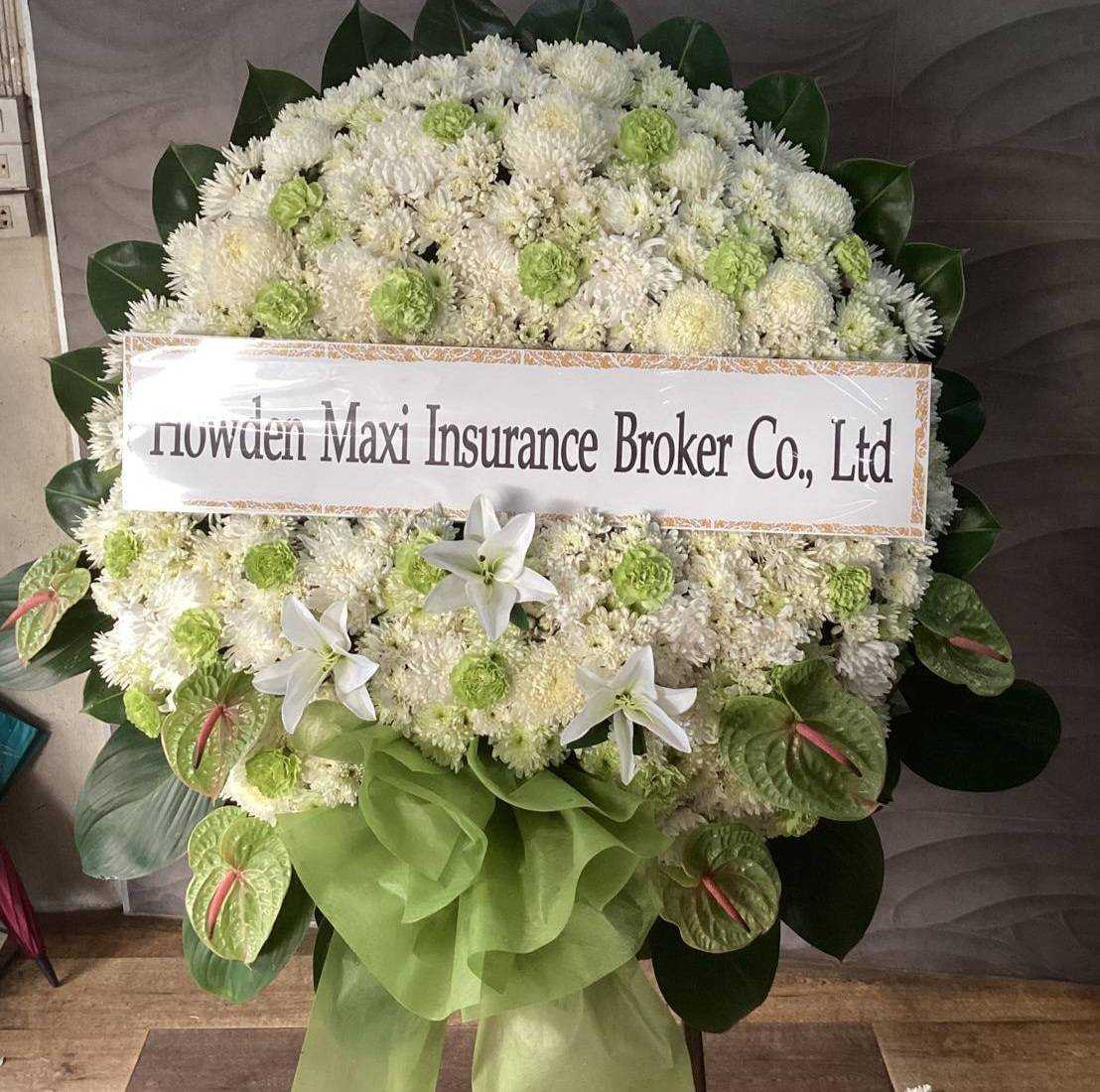พวงหรีดดอกไม้สดทรงกลม