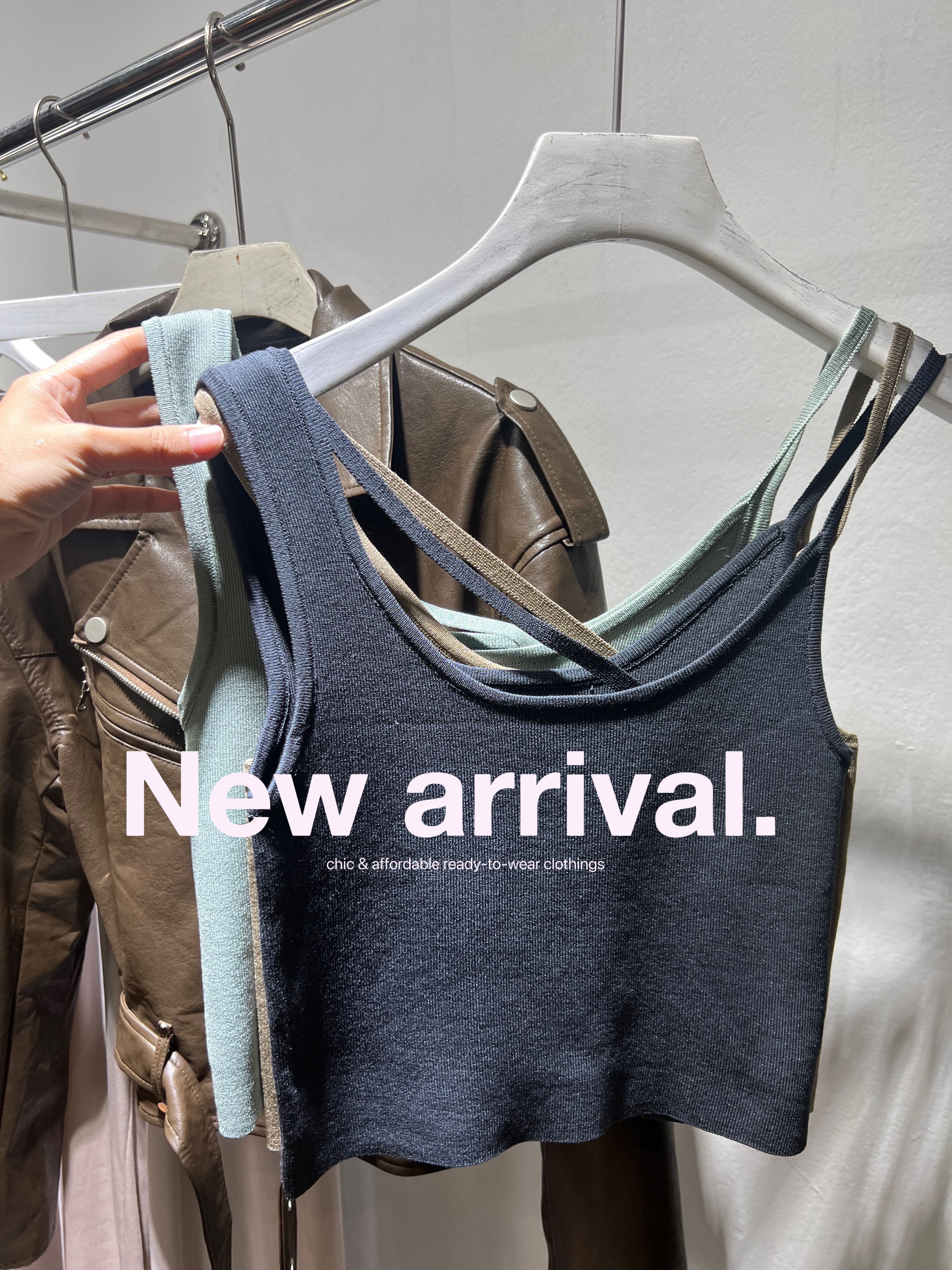 C19 - เสื้อกล้ามนิต BY KOREA