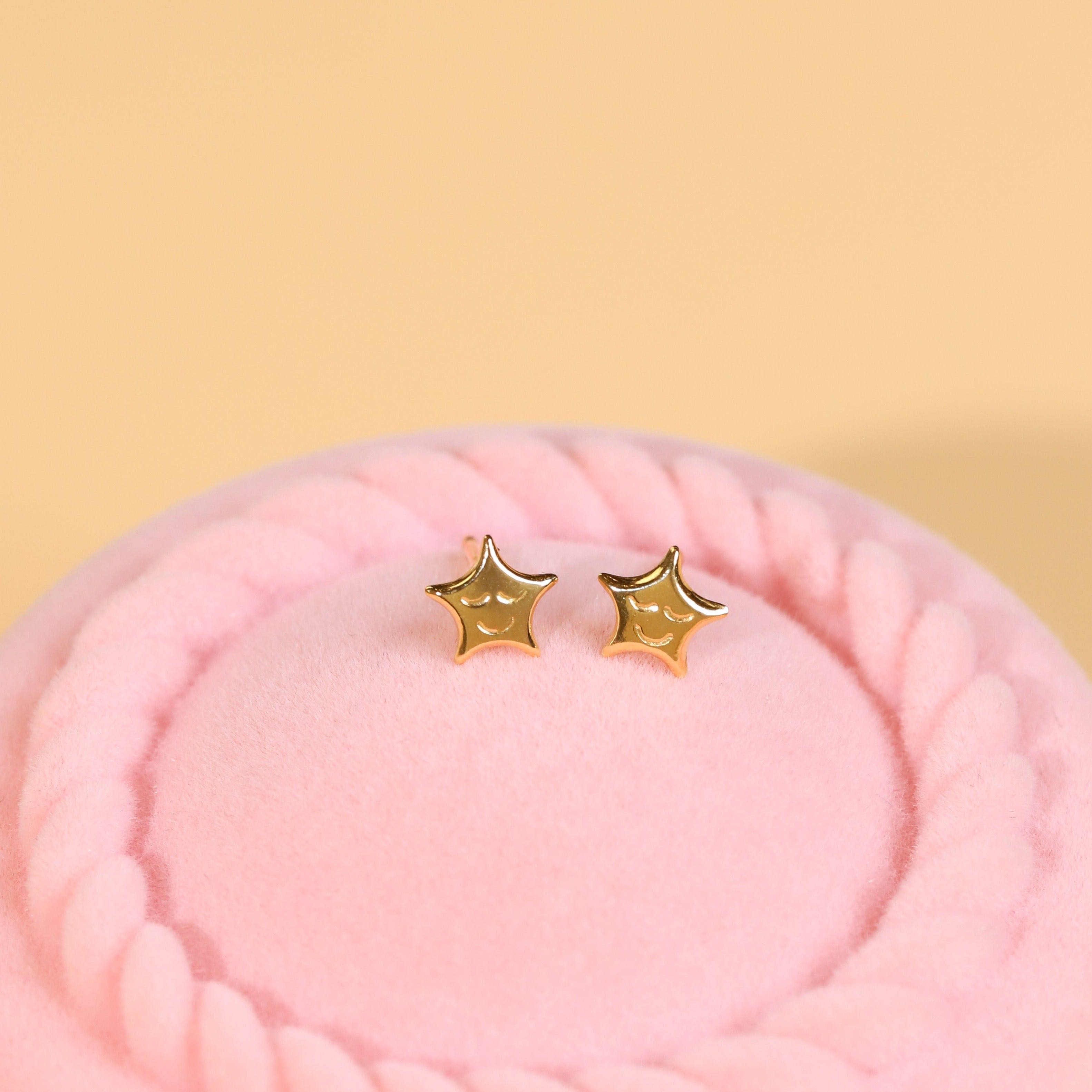 EARRINGS - Smiley Star