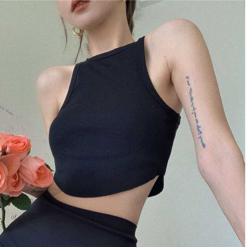 พร้อมส่ง เสื้อกล้ามครอป ใส่แล้วทรงสวยมาก