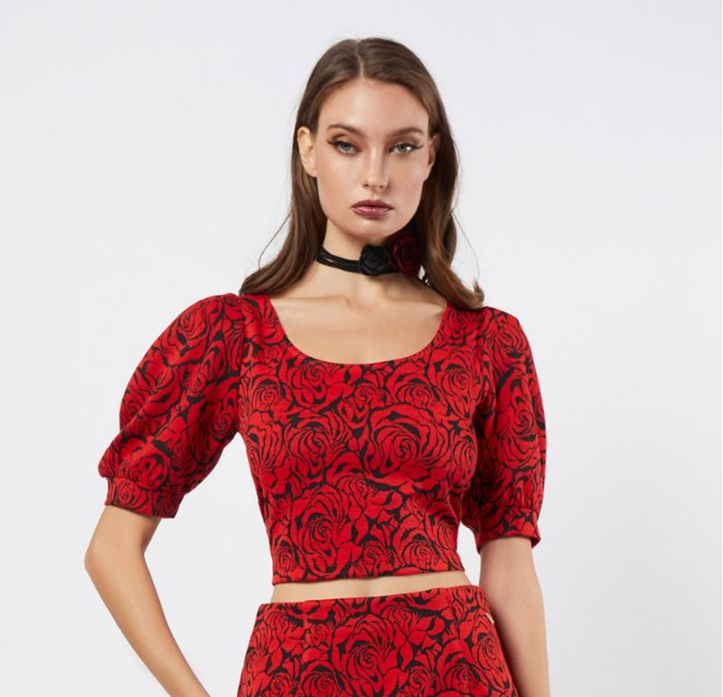 เสื้อนิตผ้าแจ็คการ์ดลายกุหลาบ | Rose Jacquard Knit Top | 06252