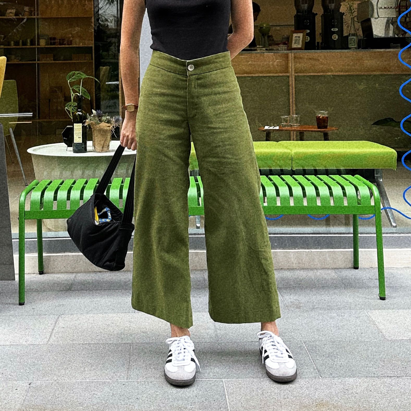 PANTONE PANTS