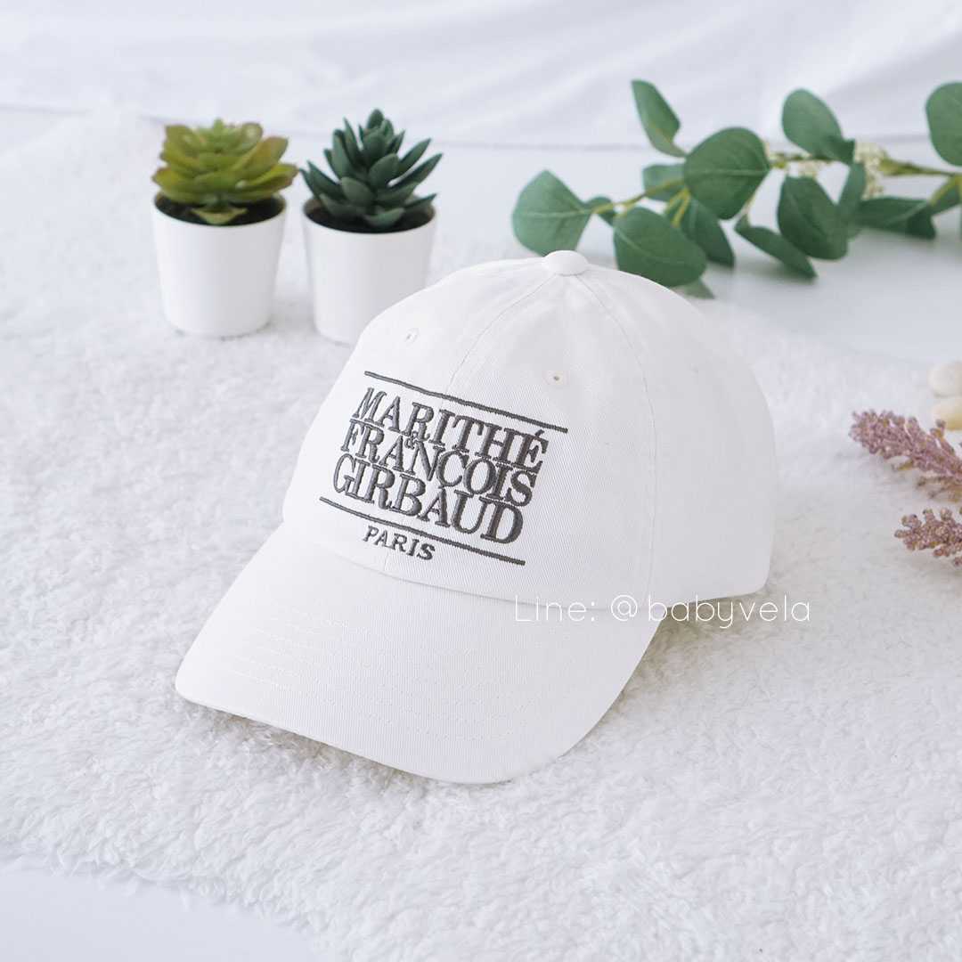 Marithe Classic Logo Cap (Ivory)