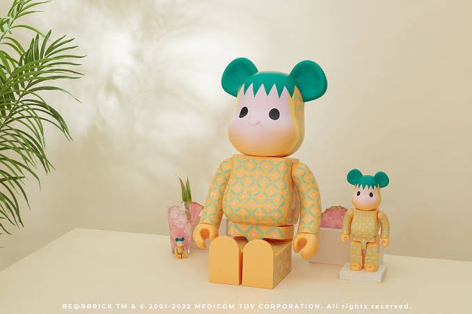 [พร้อมส่ง] Bearbrick Clot Pink Pineapple 1000% Be@rbrick