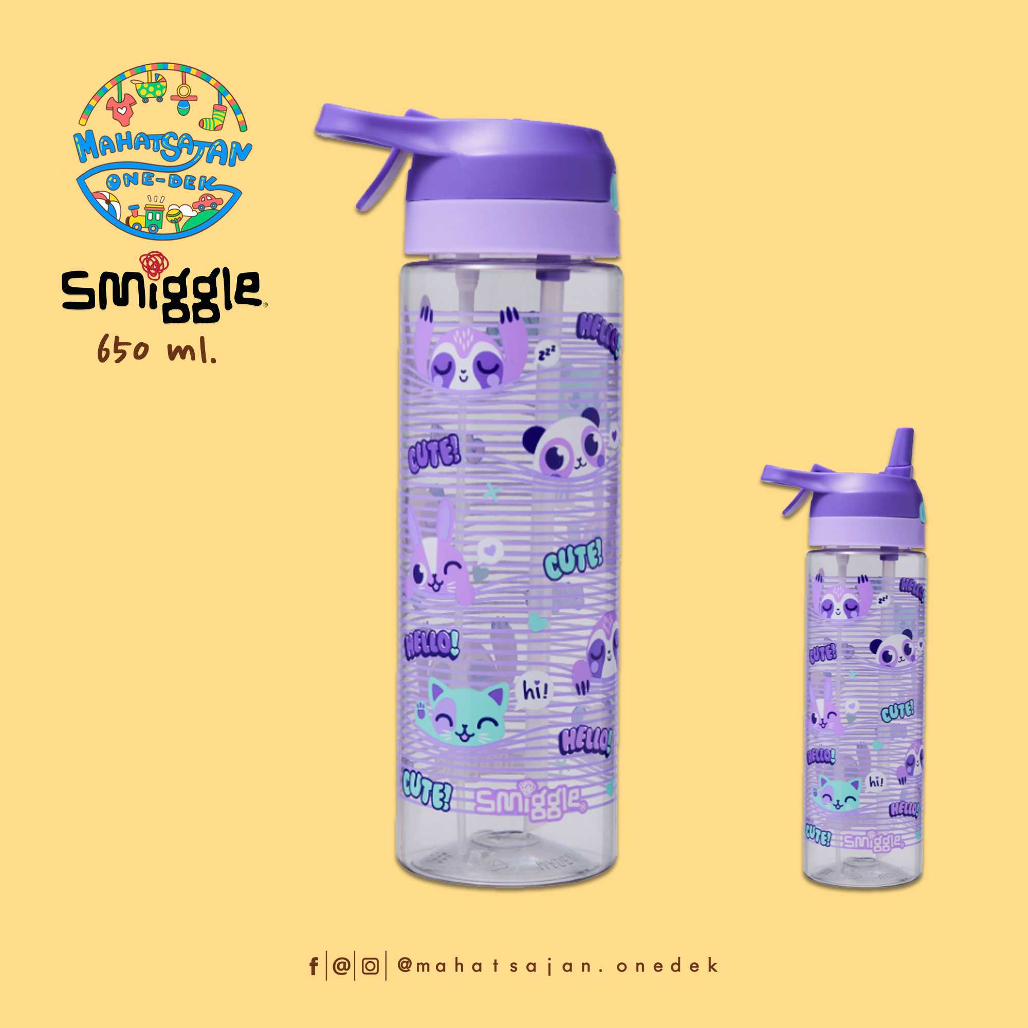 Smiggle Flip Top Spritz Plastic Drink Bottle 700ml. กระบอกน้ำพลาสติก หัวสเปรย์้ 700 มล.