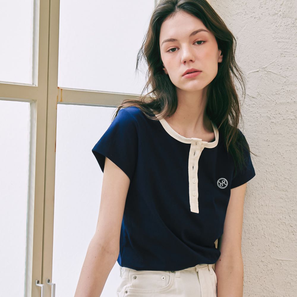 (พร้อมส่ง) Ronron henryneck half t-shirt navy
