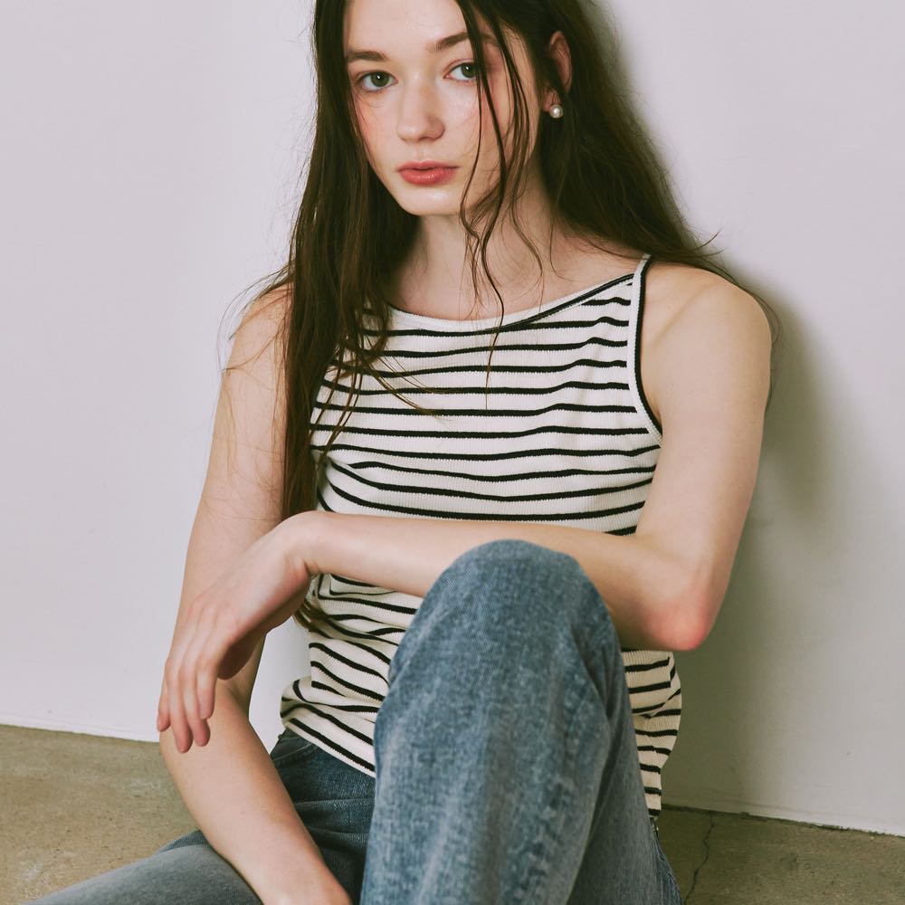 (พร้อมส่ง) Ronron boatneck sleeveless black stripes
