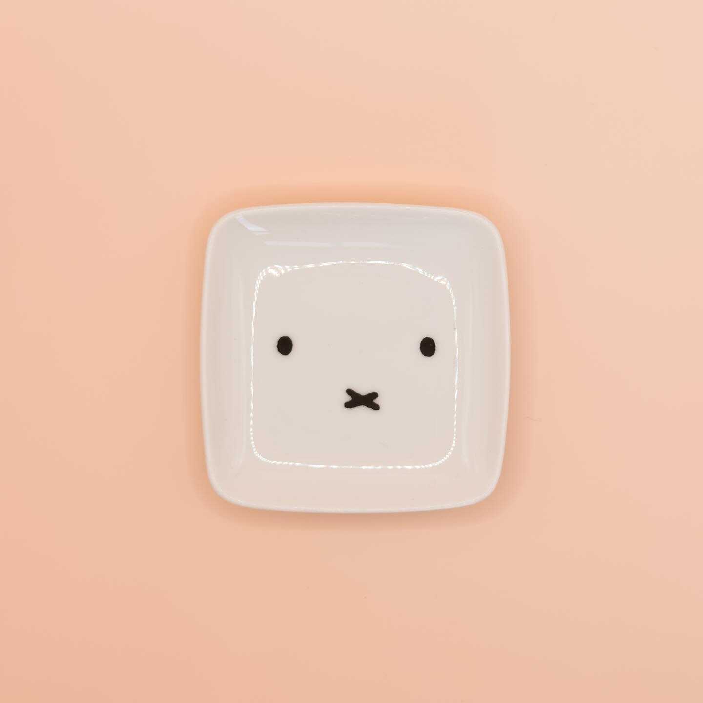 MIFFY - face square plate