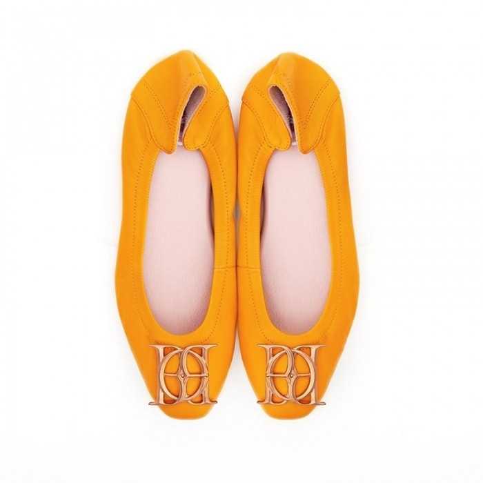 OandB Audrey Crest in Ultra Mustard