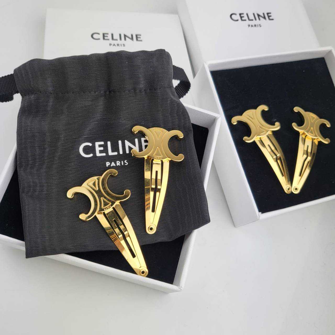 กิ๊บติดผม แบรนด์ Celine รุ่น Triomphe Snap Hair Clips In Brass