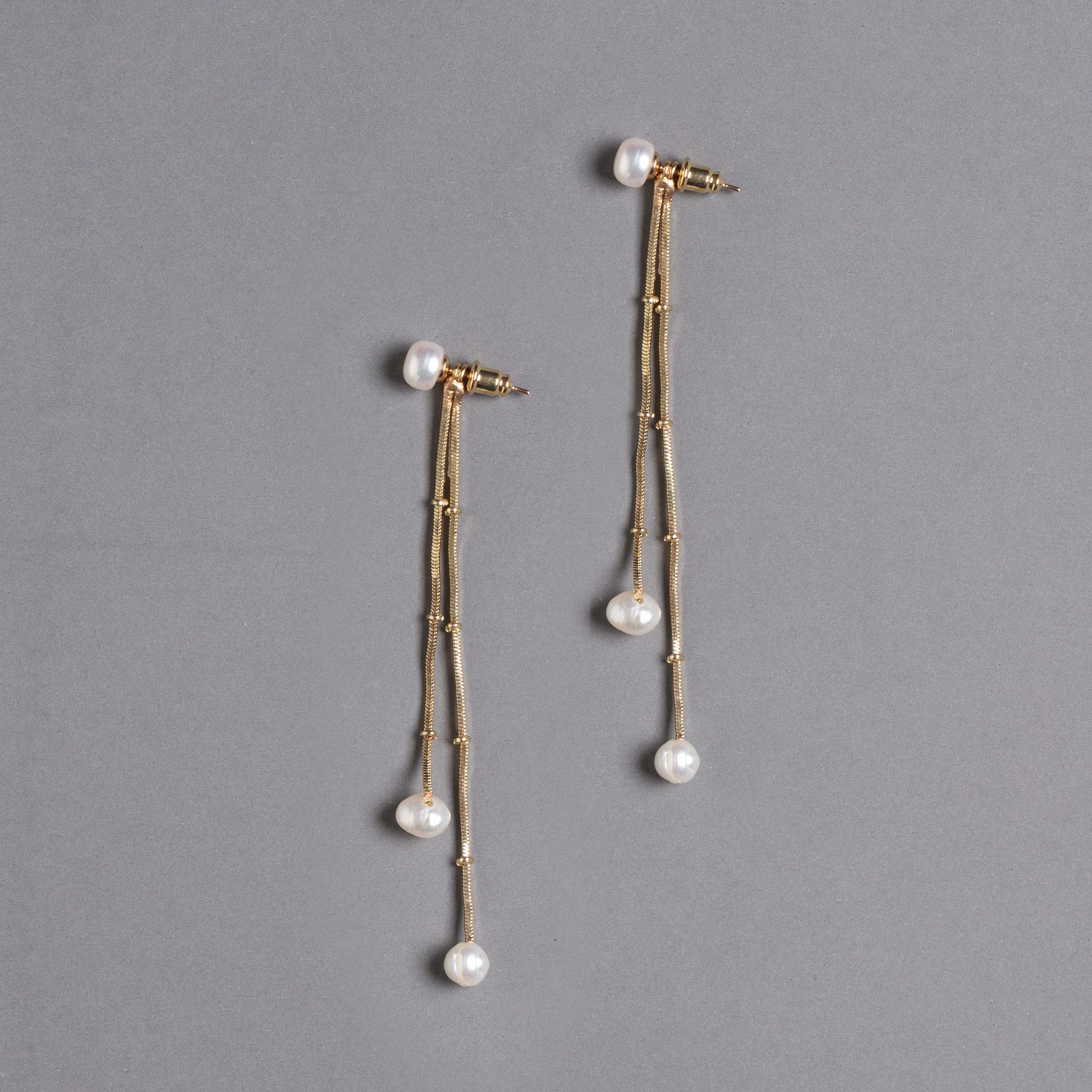 TWIN PEARL DROP EARRINGS