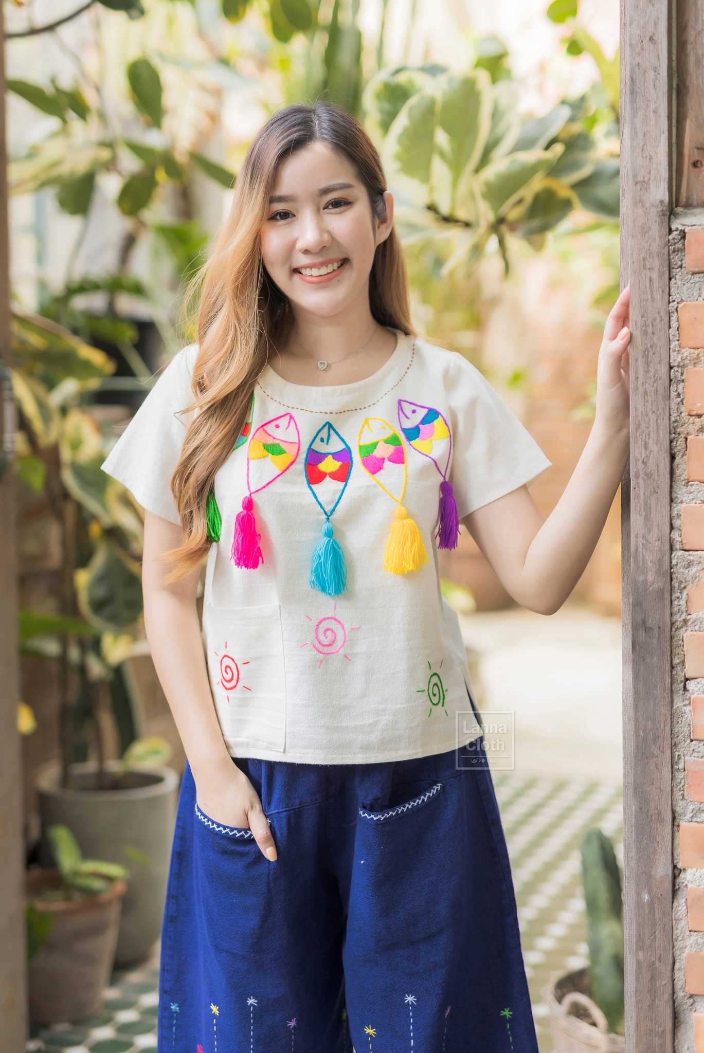 (ขายแยกชิ้น เสื้อปัก+กางเกง)เสื้อผ้าฝ้ายฟอกนุ่ม ปักลาย ป.ปลา และ กางเกงหม้อห้อมฟอกนุ่ม ปักลาย