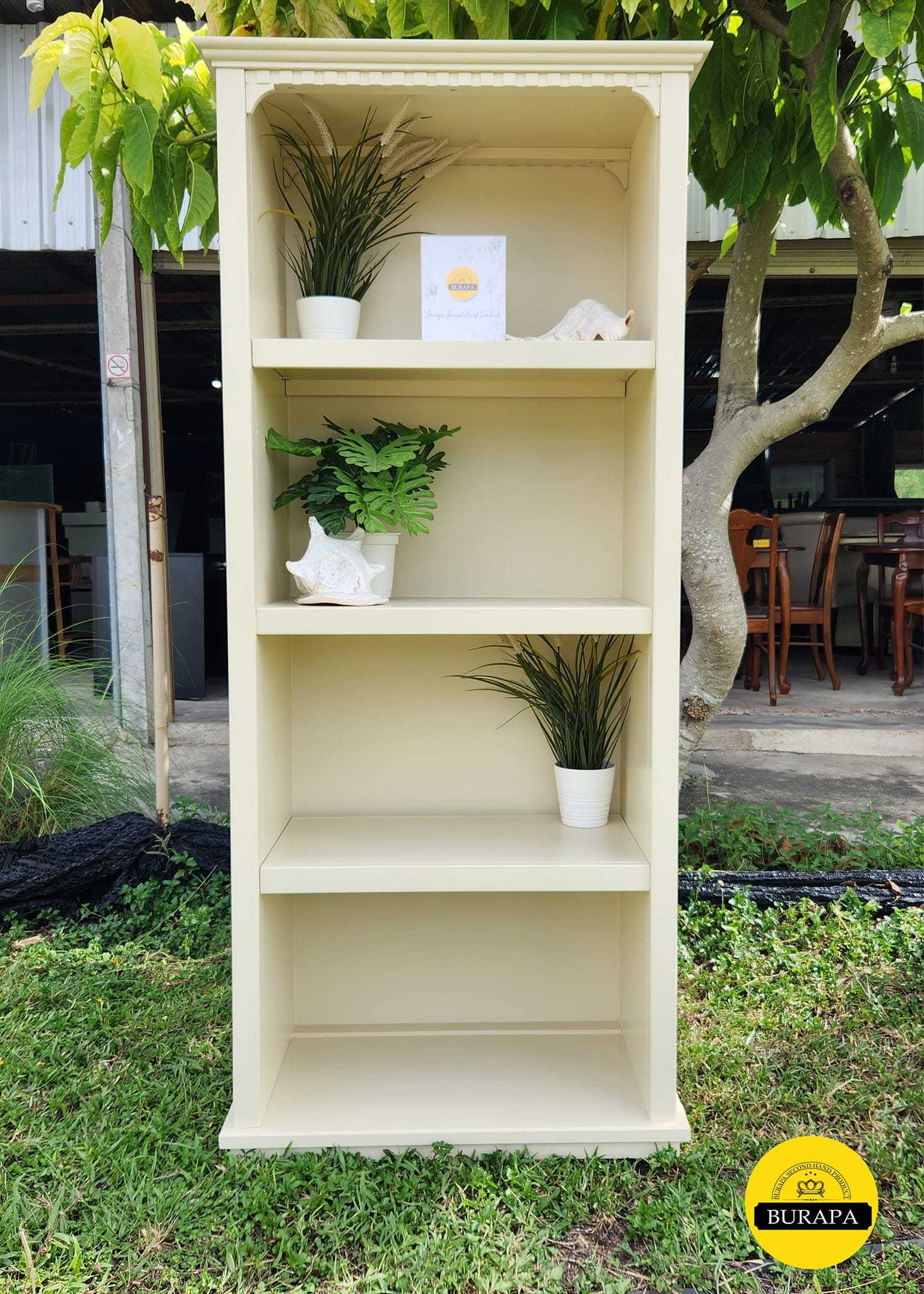 ตู้โชว์ Built in. สีขาว 