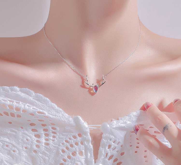 MeeningBrand ❥ สร้อยคอ : ANTLER HOLOGRAM