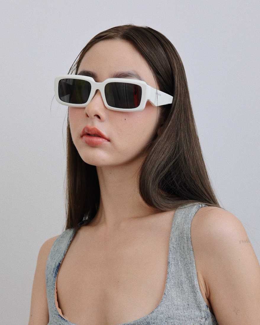 SALE EYEWEAR - PRADA