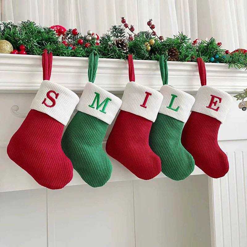 ถุงเท้า 𝑪𝒉𝒓𝒊𝒔𝒕𝒎𝒂𝒔 🌲🎅🏻 💫 Twinnies Decor