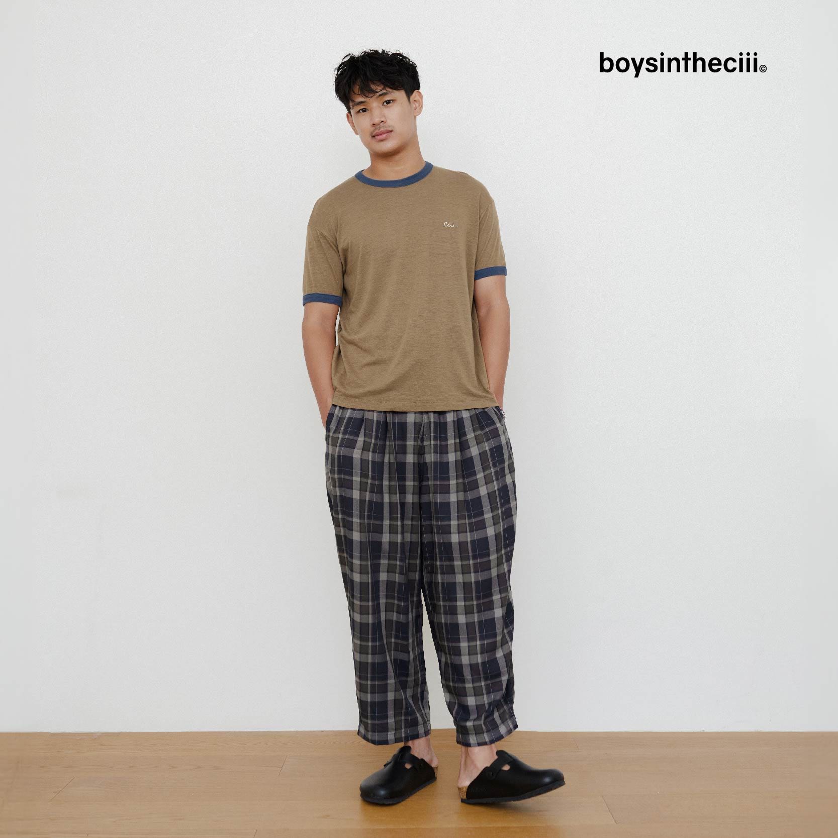 RINGER TEE สี COFFEE