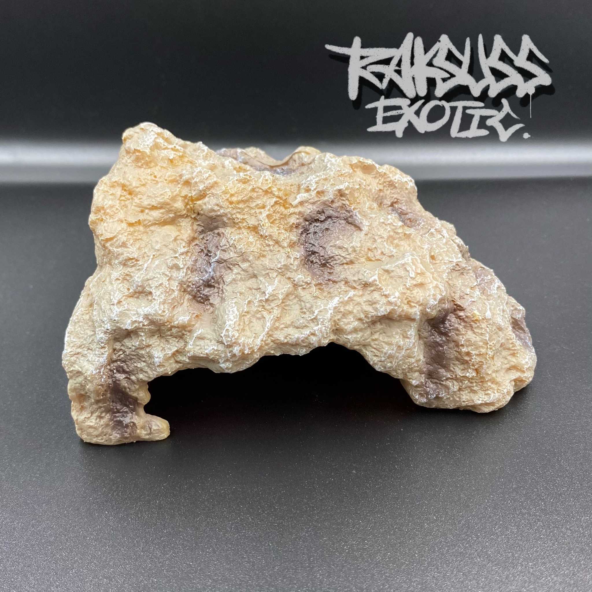 Resin Cave S