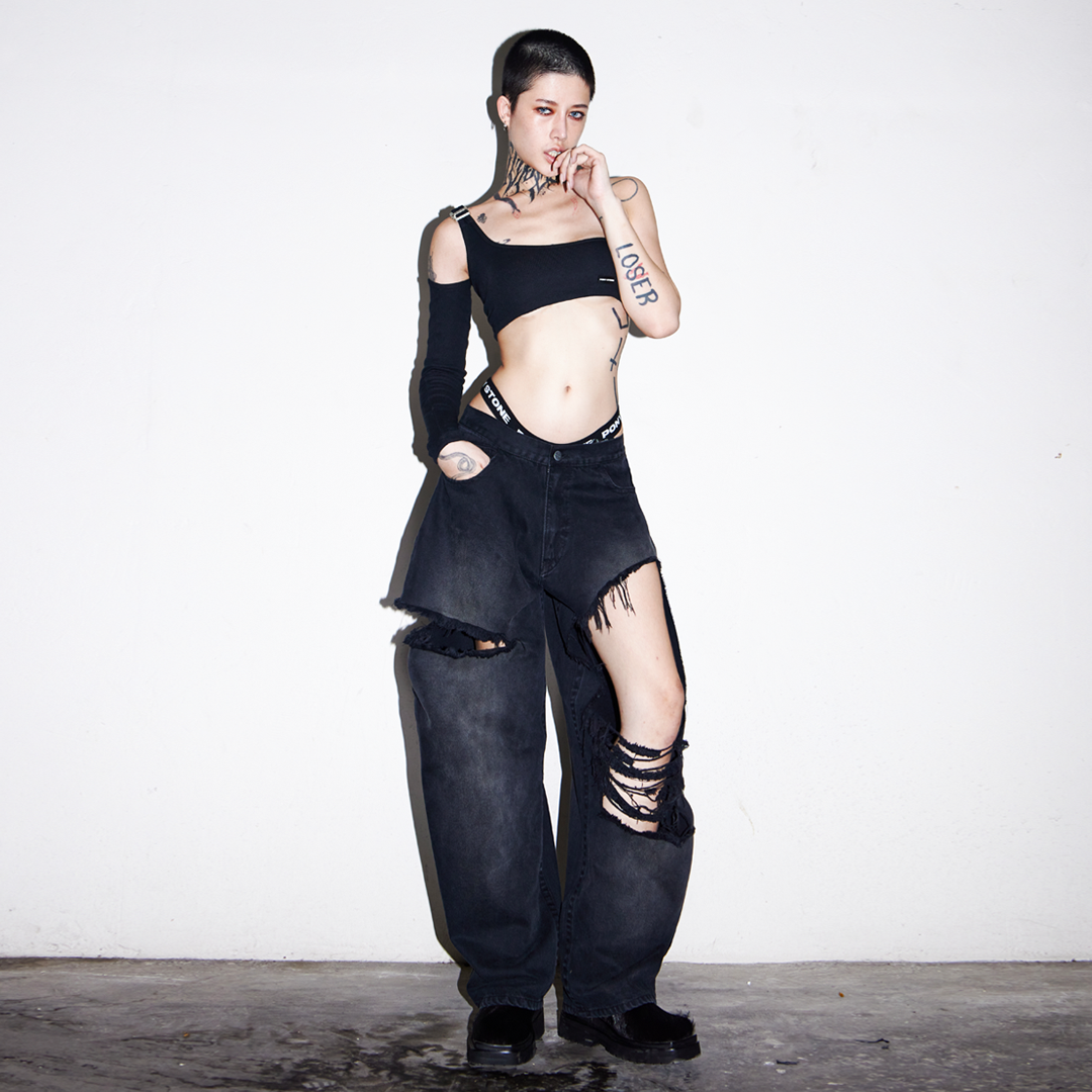 TYLOR  Distressed oversized mini balloon leg