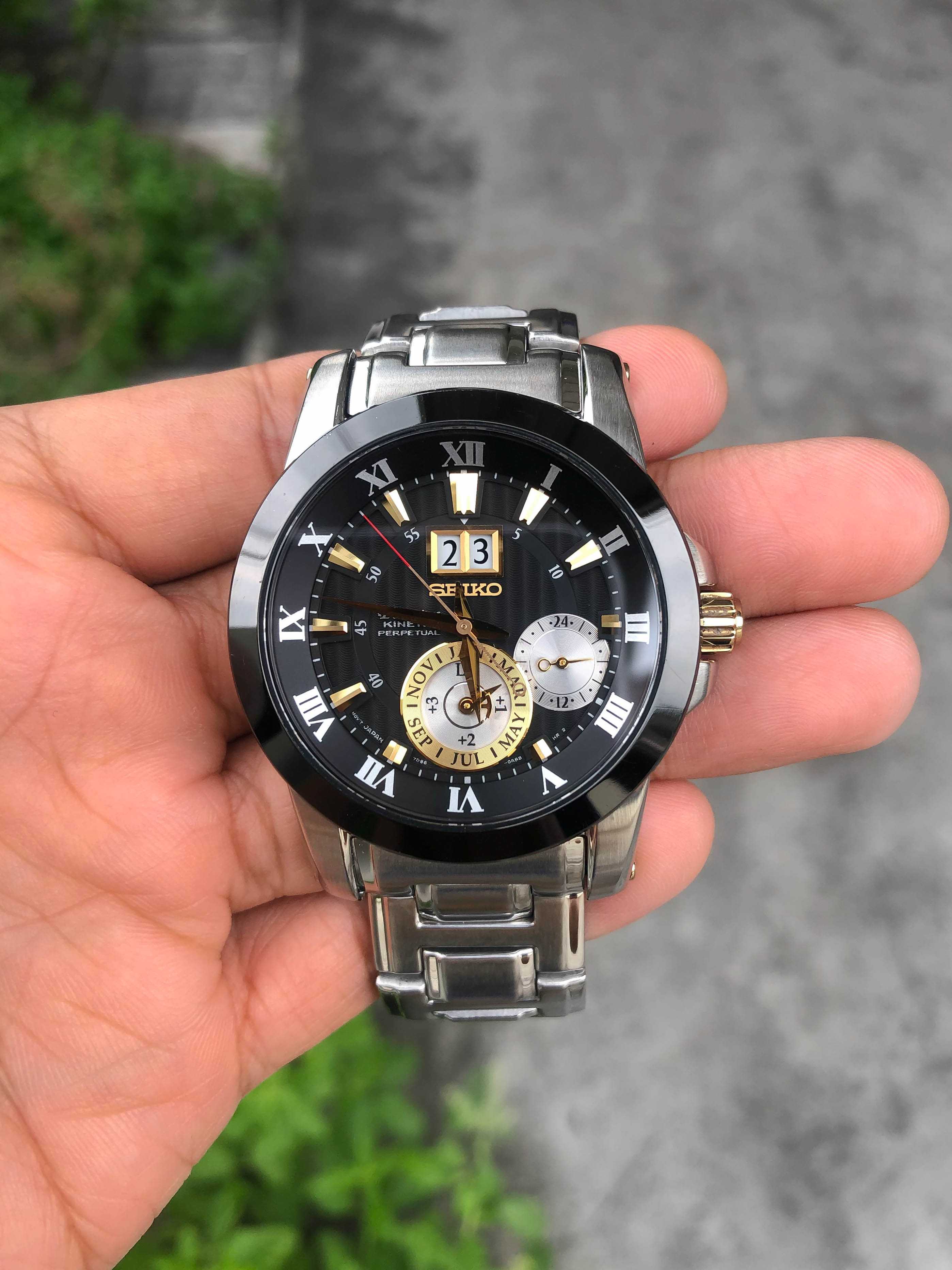 Seiko Premier Kinetic Perpetual Novak Djokovic Special Edition