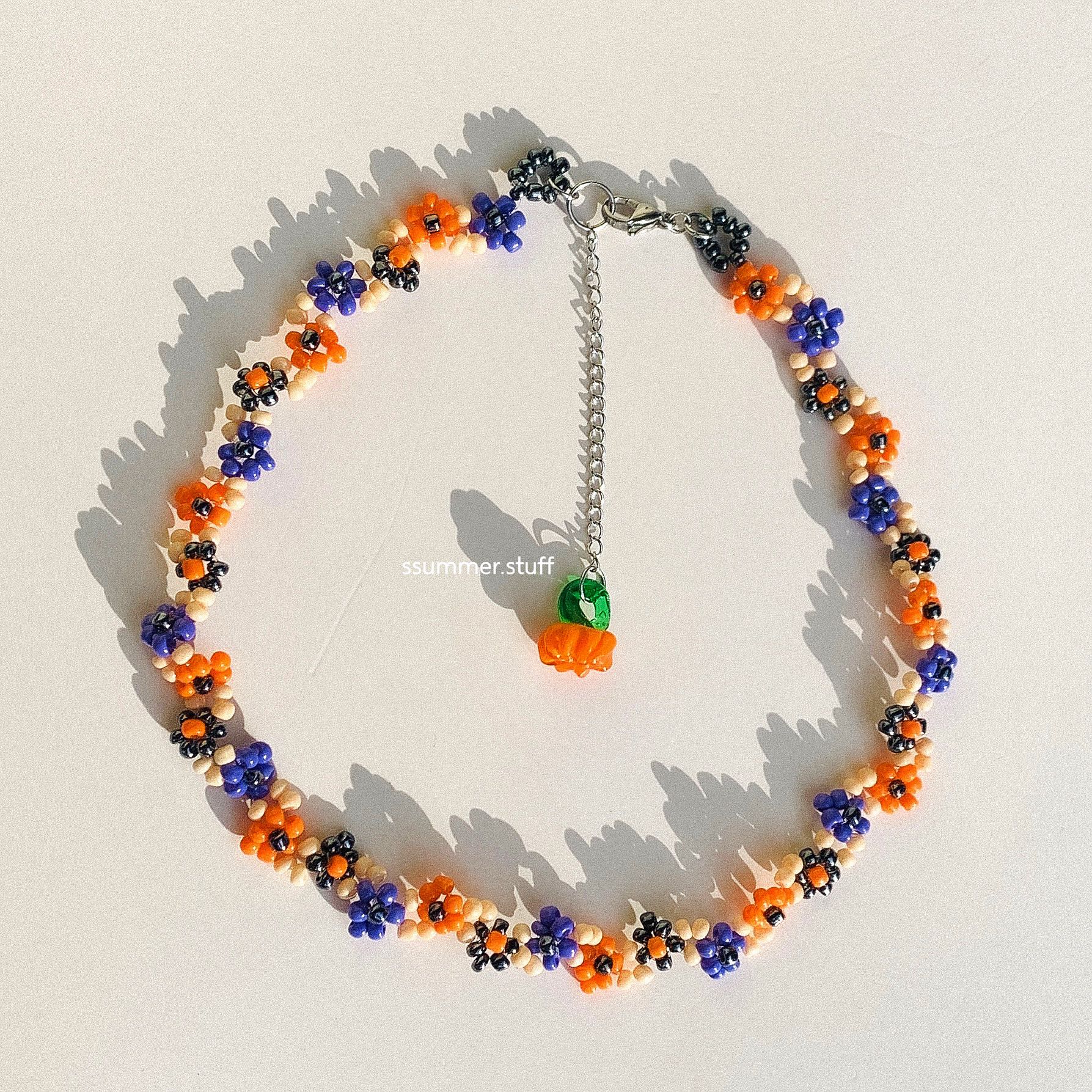 🔮👻for this halloween beaded necklace🎃✨