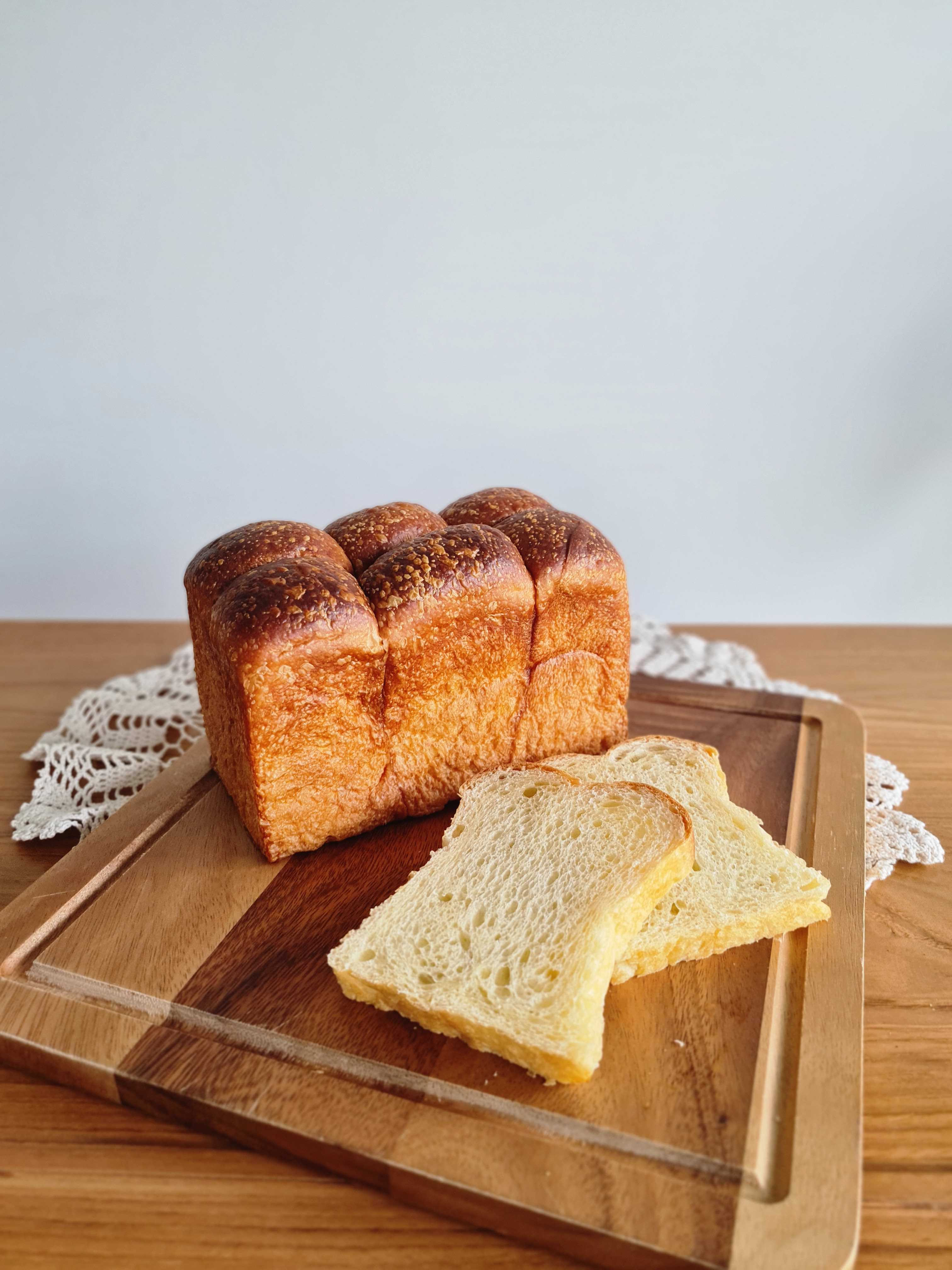 ซาวโดว์บริยอช | Sourdough brioche ทำจากยีสต์ธรรมชาติ 100% หวานน้อย ย่อยง่าย หอมเนยฝรั่งเศสแท้