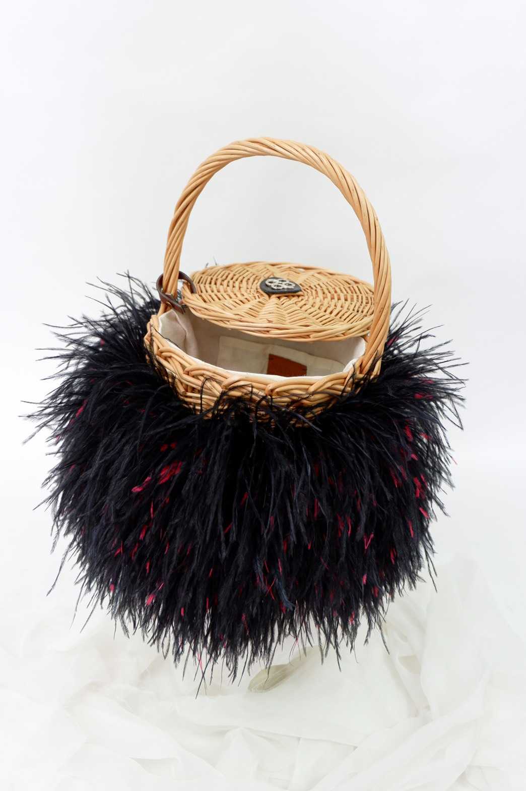 The King of the summer basket (Black)