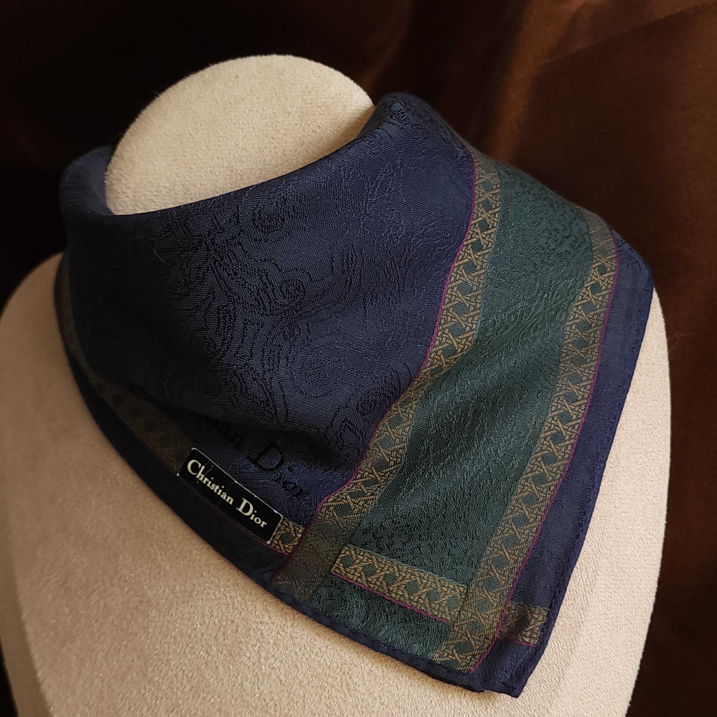 (NEW) Christian Dior Handkerchief